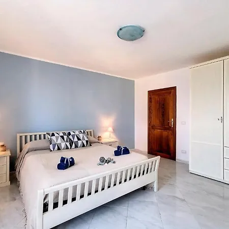 Attico L' Onda Marina Кастельсардо