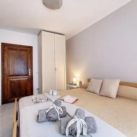 Attico L' Onda Marina Apartment
