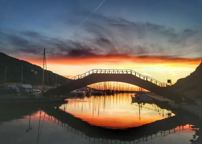 Attico L' Onda Marina 公寓
