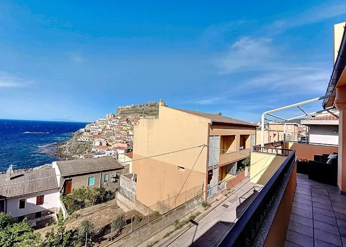 Attico L' Onda Marina 公寓 *