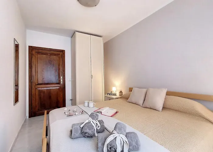 Attico L' Onda Marina 公寓